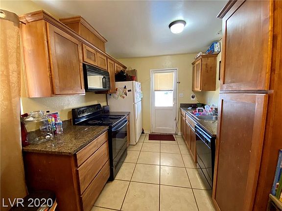 5th image of 3580 Blue Lake Ave