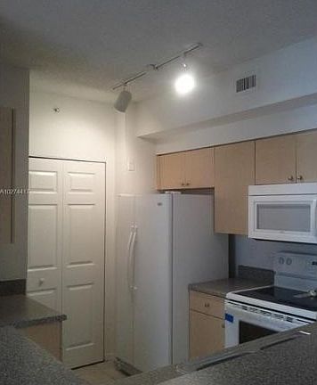 4th image of 2090 W Preserve Way APT 101