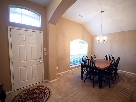 Entry and formal dining