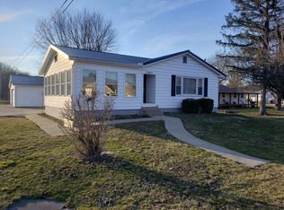 17477 2nd St, Buchtel, OH 45716