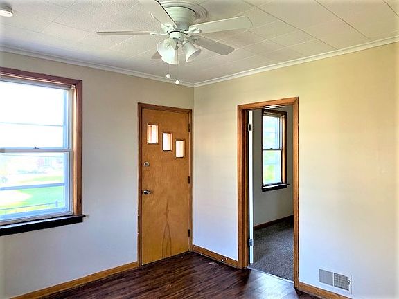 5th image of 1909 Cudaback Ave #2-3