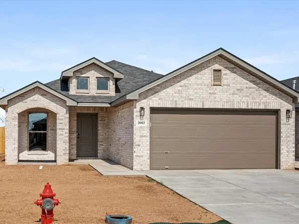 2002 Durham Ave, Wolfforth, TX 79382