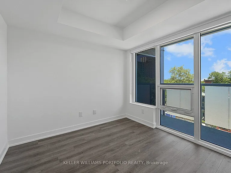 609 Sherbourne St #407 — Photo 13