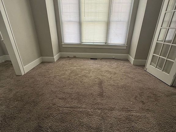 3rd image of 1404 W 4th St #2