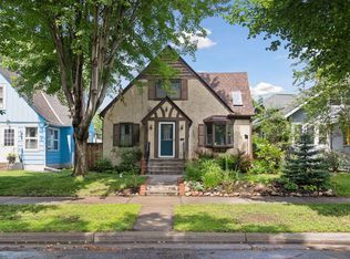 1017 Hawthorne Ave E, Saint Paul, MN 55106