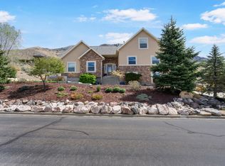 9476 N Avanyu Dr, Cedar Hills, UT 84062