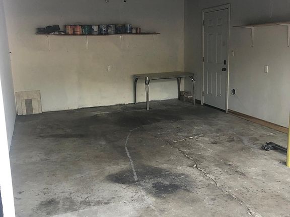 5th image of 539 Cerritos Ave