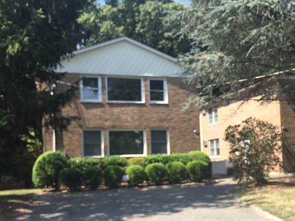 5th image of 35 Dunes Ln