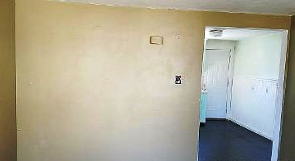 4th image of 32R West Ave