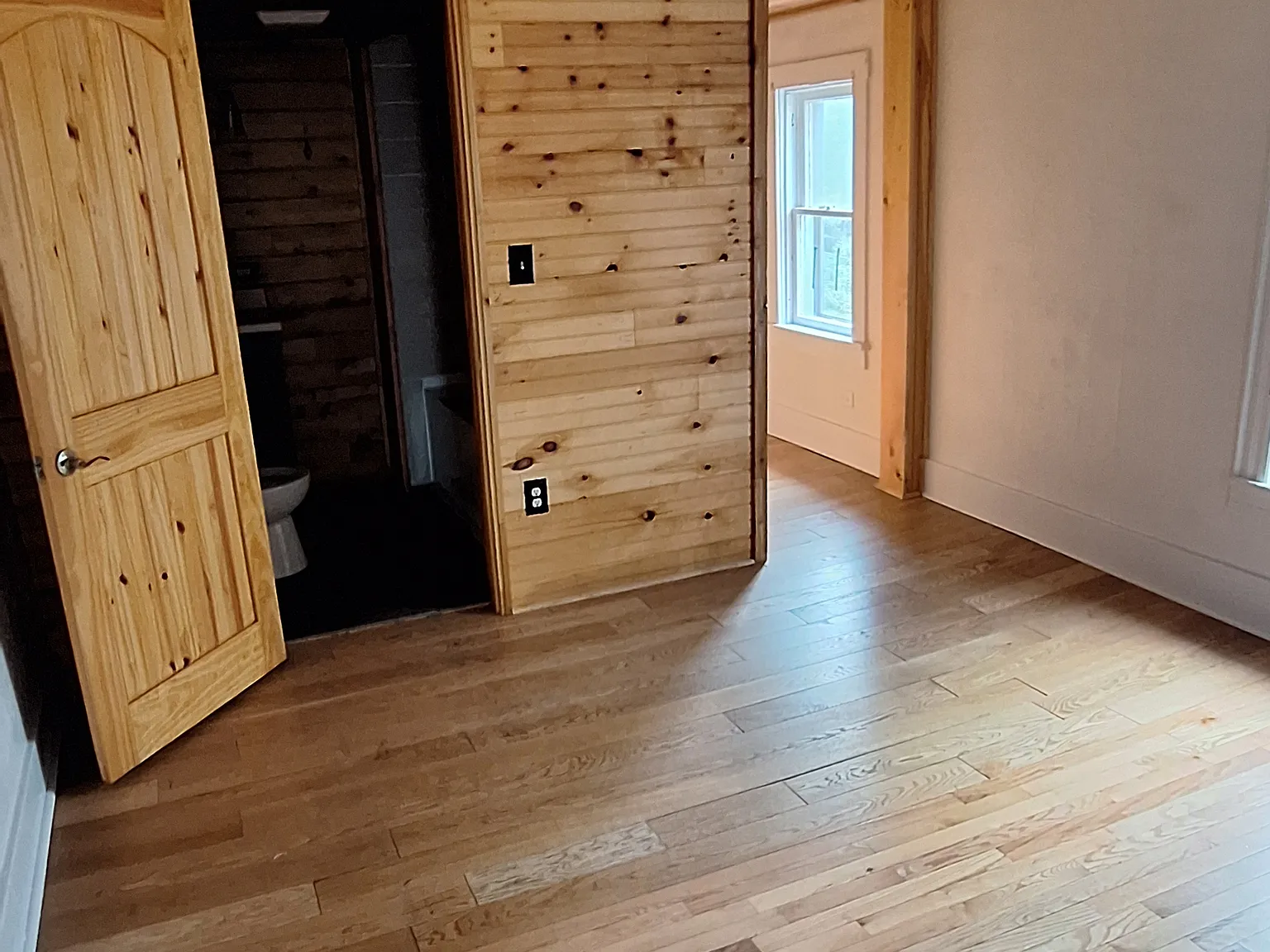 3 bed, $900 — Photo 3