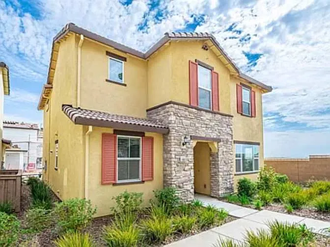 10873 Portico Cir