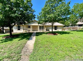 5916 Trone Trl, Leon Valley, TX 78238