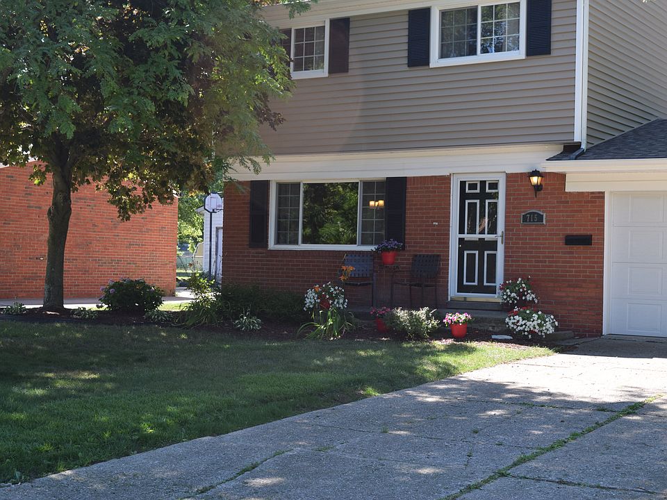 1st image of 715 Fairwood Blvd