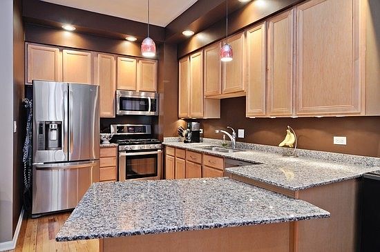 4th image of 2429 N Clybourn Ave APT B