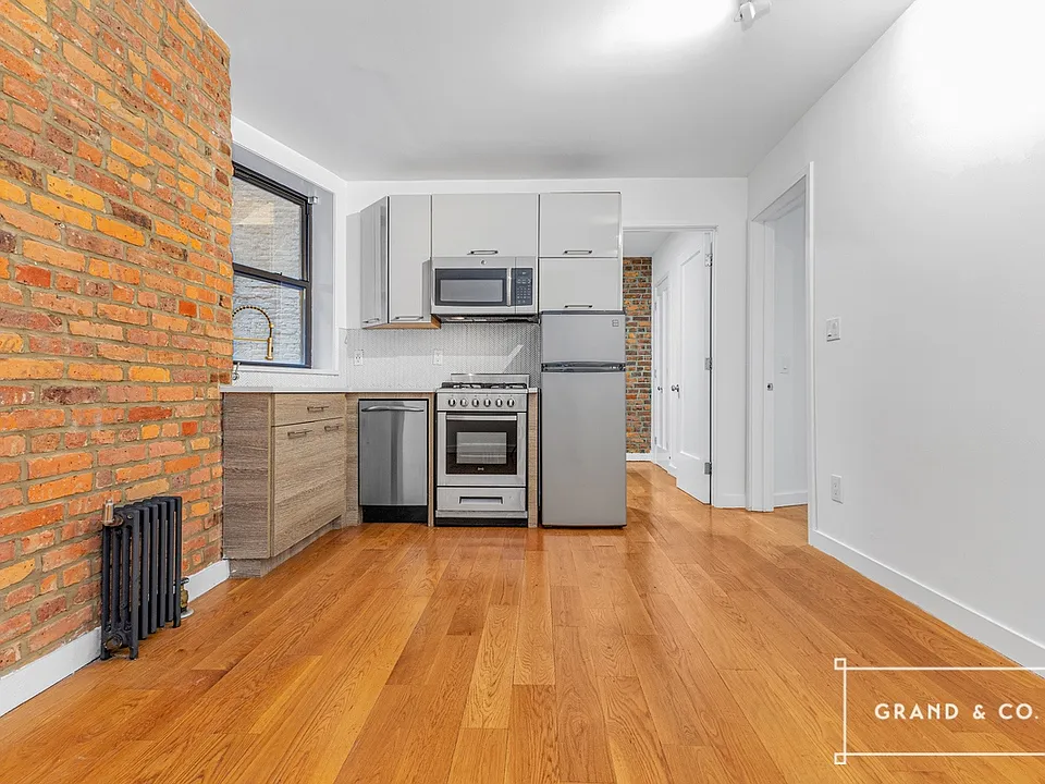 135 Eldridge St #3E