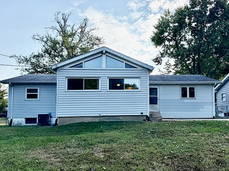 643 Village Square Dr — Photo 14