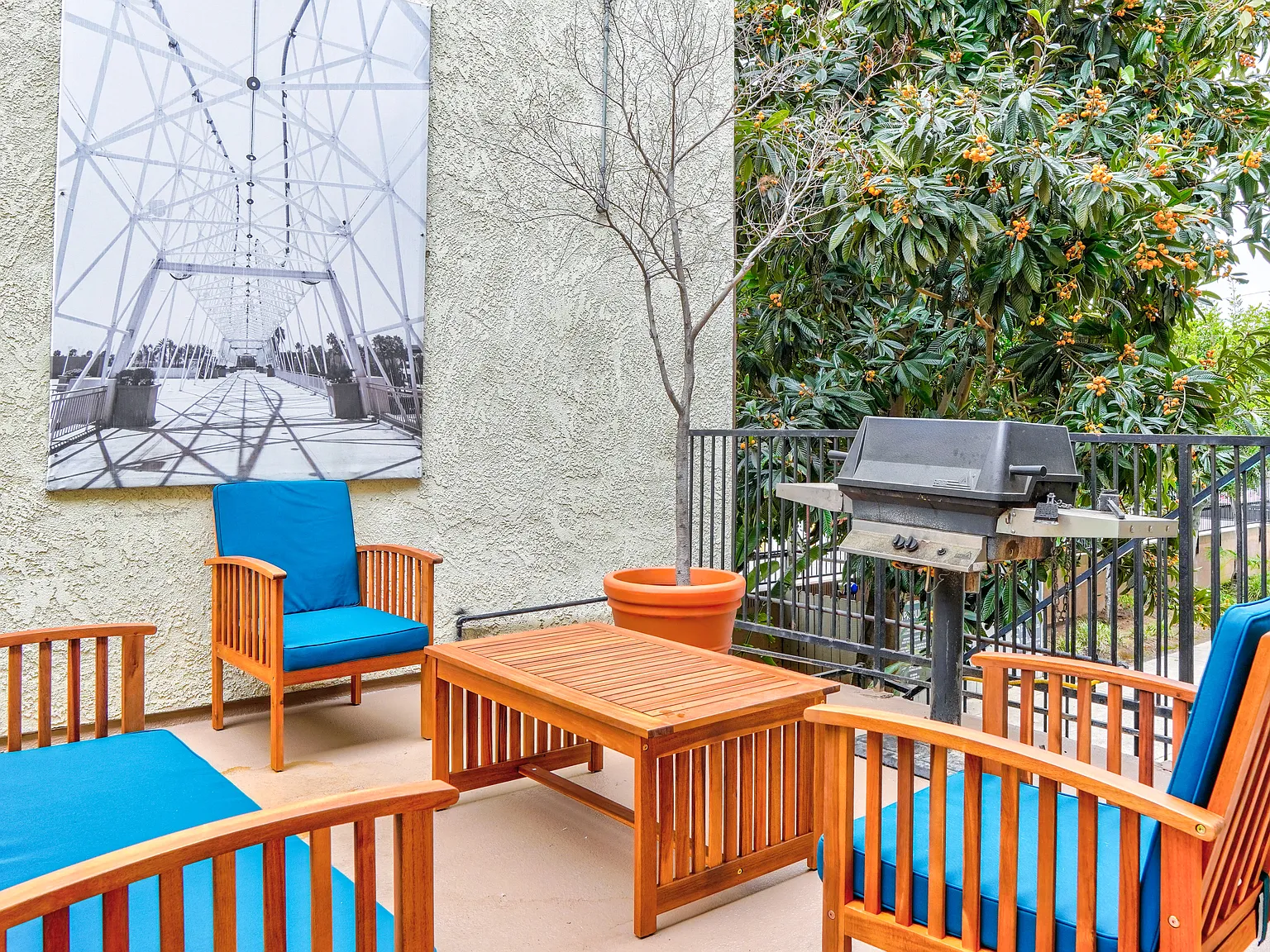 Seapointe Village Apartments — Photo 3