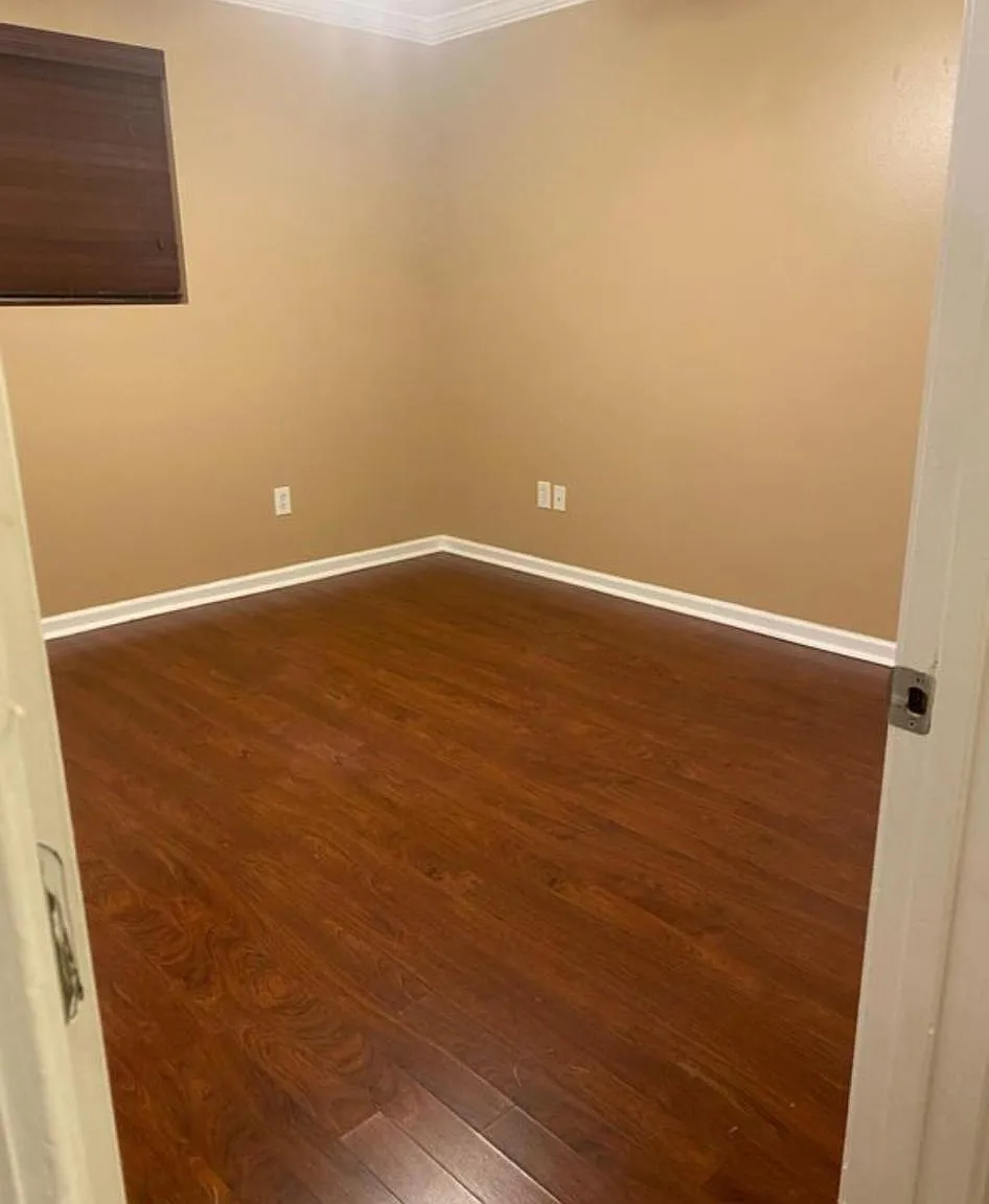 4013 Juno Dr — Photo 4
