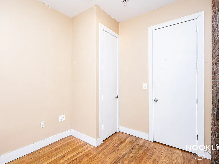 1299 Greene Ave #1R — Photo 11