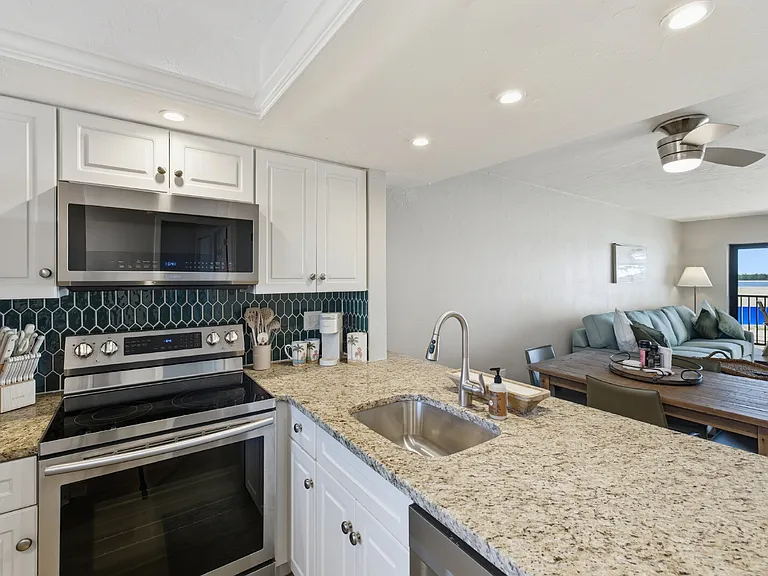 8350 Estero Blvd #125 — Photo 20