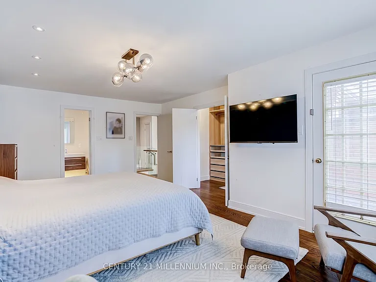 30 Queensmill Ct — Photo 26