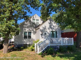 1156 Minnesota Ave, Detroit Lakes, MN 56501