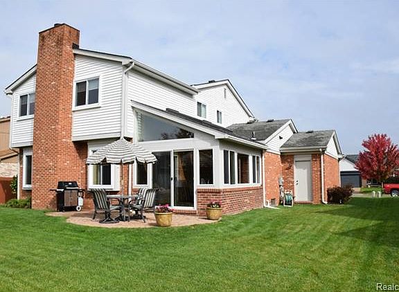 5th image of 26772 Park Ln