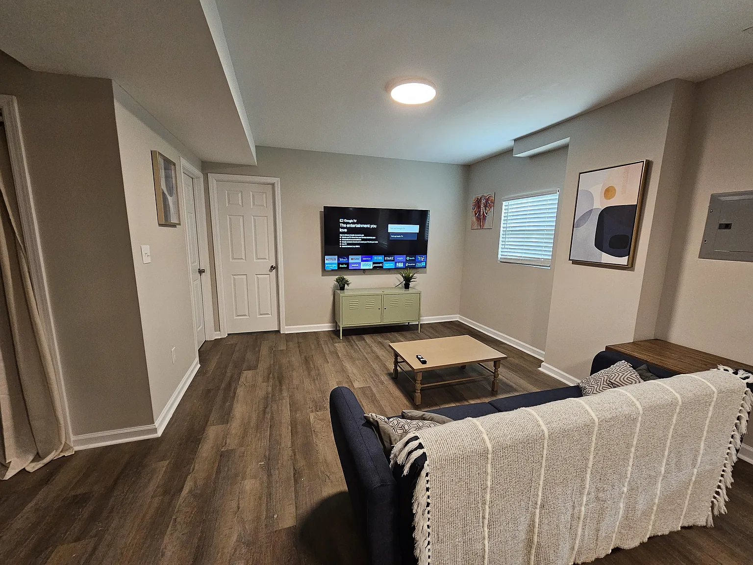 2 bed, 1.0 bath, 1000 sqft, $1,274 — Photo 3