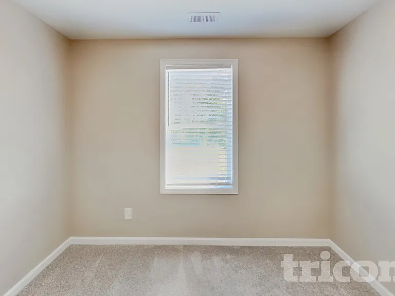 116 Greenhouse St — Photo 13