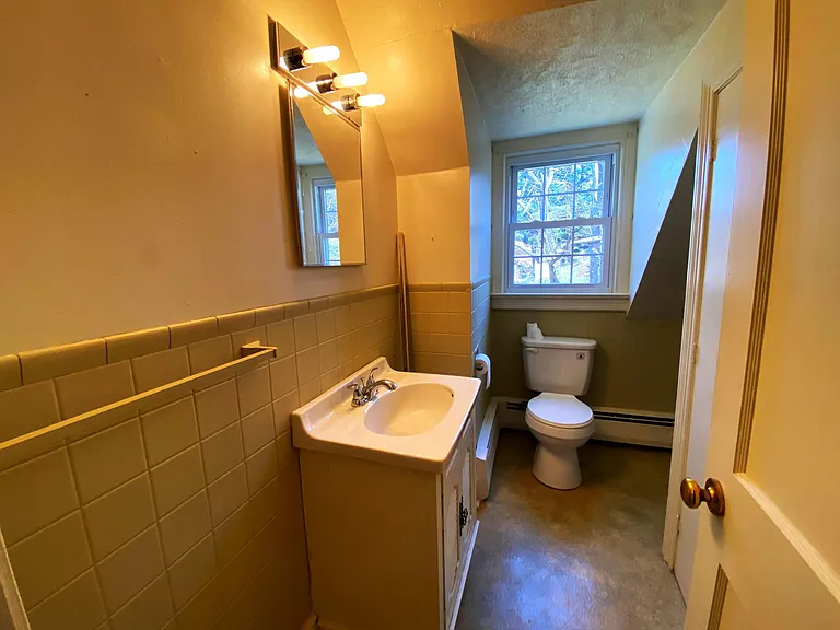 903 Belmore Ave — Photo 34