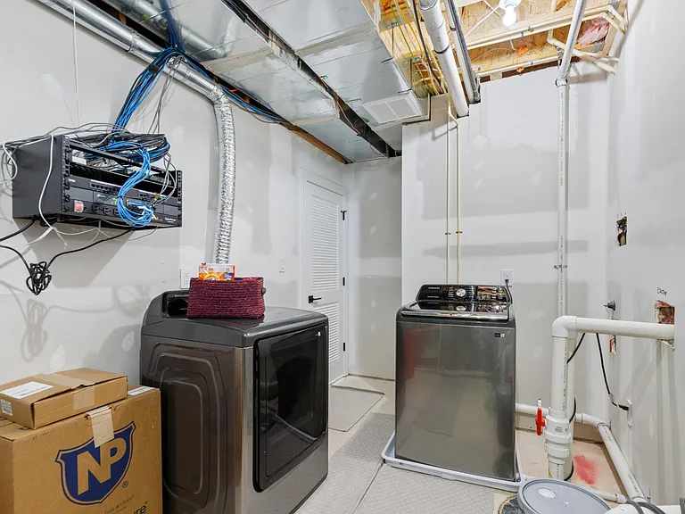 New 2022 washer and dryer