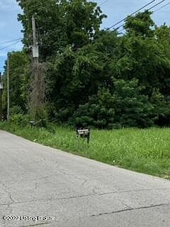 2nd image of 1701 Stallings Ave