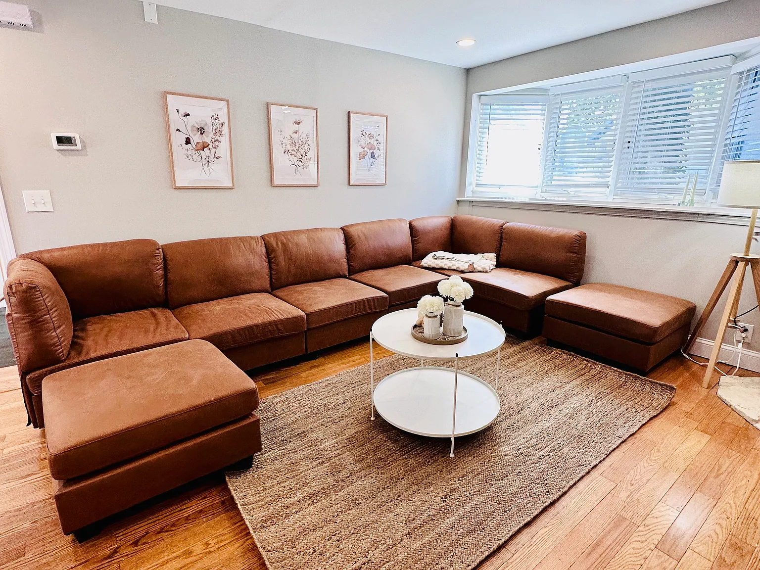 4 bed, 1200 sqft, $4,500 — Photo 1