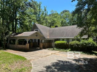 261 Rolling Hill Dr, Daphne, AL 36526