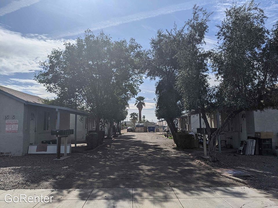 1st image of 1545 W Roosevelt St APT 3B