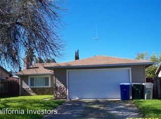 6216 Logan St, Sacramento, CA 95824