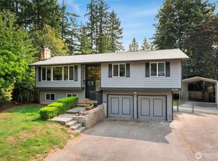 3235 Westminster Dr SE, Pt Orchard, WA