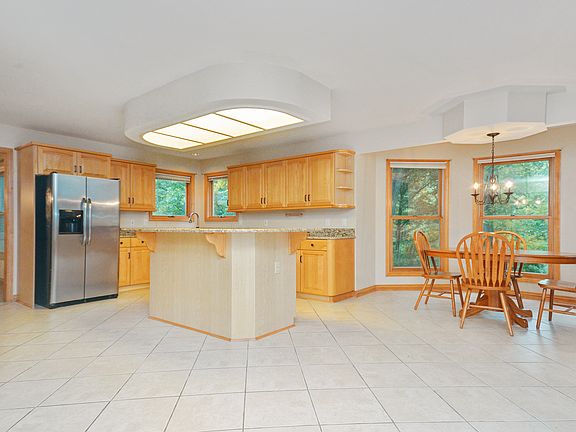 4th image of 5750 Saddle Club Dr