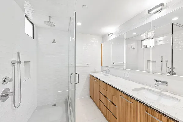 Rented by Nest Seekers International | media 25