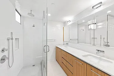 Rented by Nest Seekers International