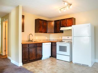 136 N Mantua St, Kent, OH 44240
