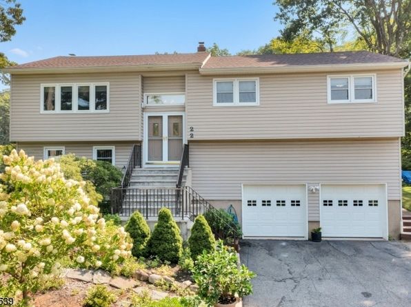 Bloomingdale Real Estate - Bloomingdale NJ Homes For Sale | Zillow