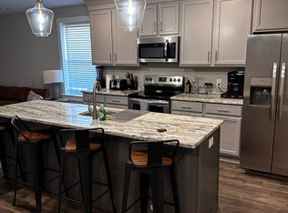 225 N South St UNIT 6, Petersburg, VA 23803
