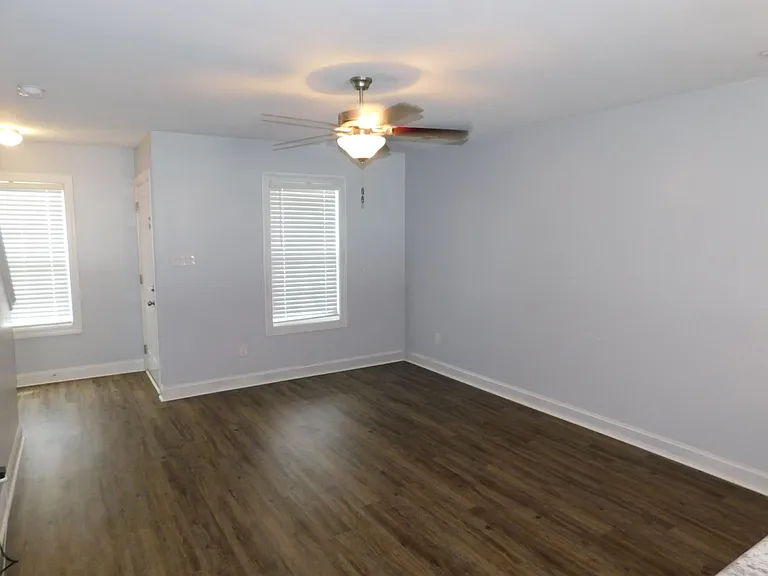 138 Heather Glen Cir — Photo 3