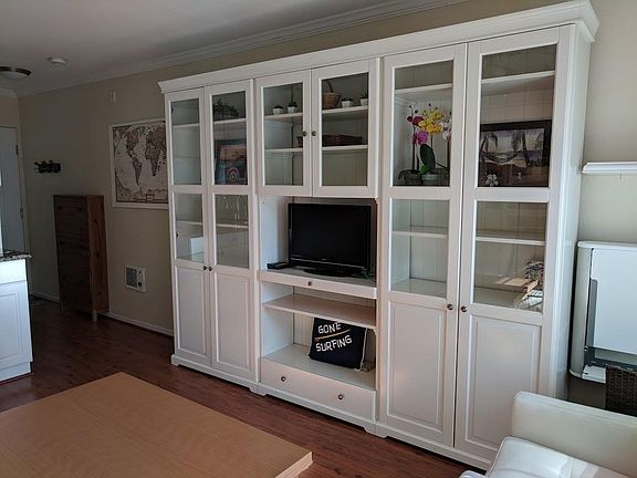 4th image of 1021 Scott St APT 243