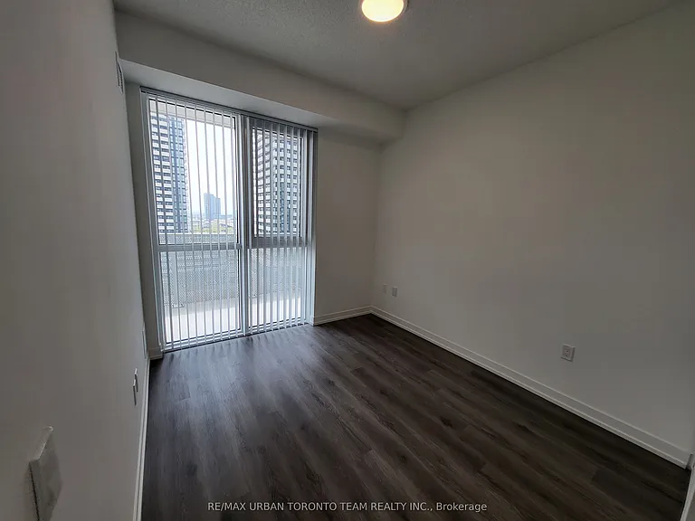28 Interchange Way #1202 — Photo 10