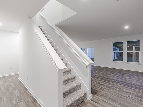 5th image of 4801 E Summerfield Dr