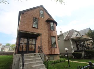 9425 S Champlain Ave, Chicago, IL 60619