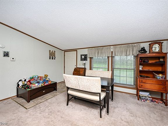 4th image of 576 Township Road 462