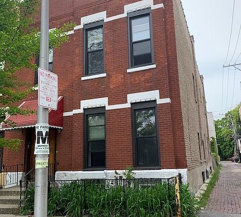 2nd image of 1347 W Flournoy St